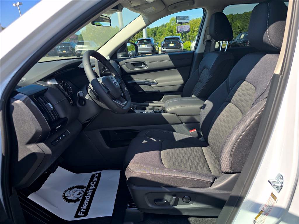 New 2026 Nissan Pathfinder SV AWD/4WD image 8
