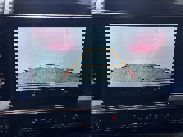 Used 2025 Chevrolet Silverado 1500 LT image 15