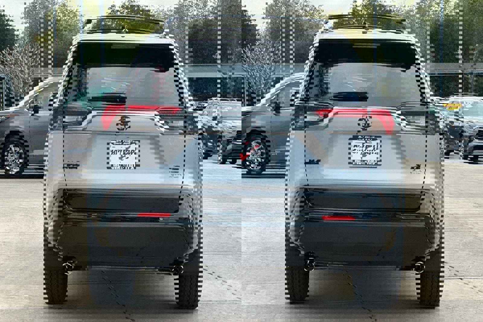 New 2025 Toyota RAV4 XSE image 5