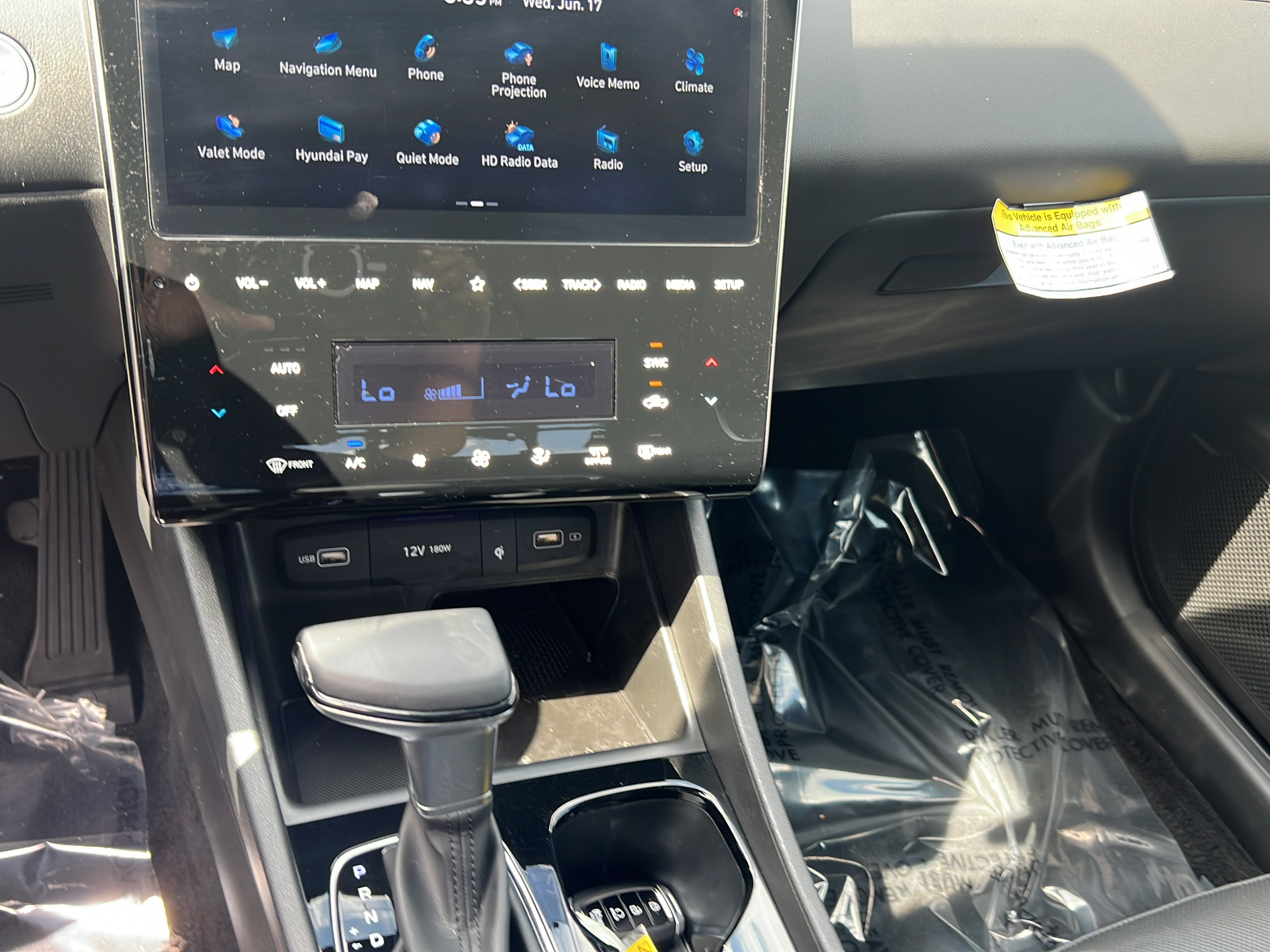 Certified 2023 Hyundai Santa Cruz Limited AWD/4WD image 17