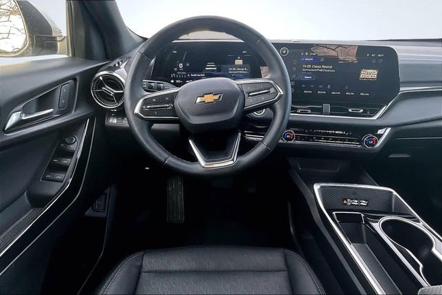 Used 2025 Chevrolet Equinox LT w/ Convenience Package II AWD/4WD image 8