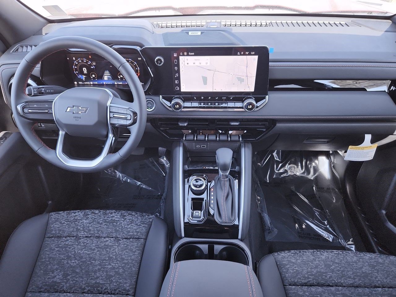 New 2025 Chevrolet Colorado Z71 w/ Midnight Edition image 10