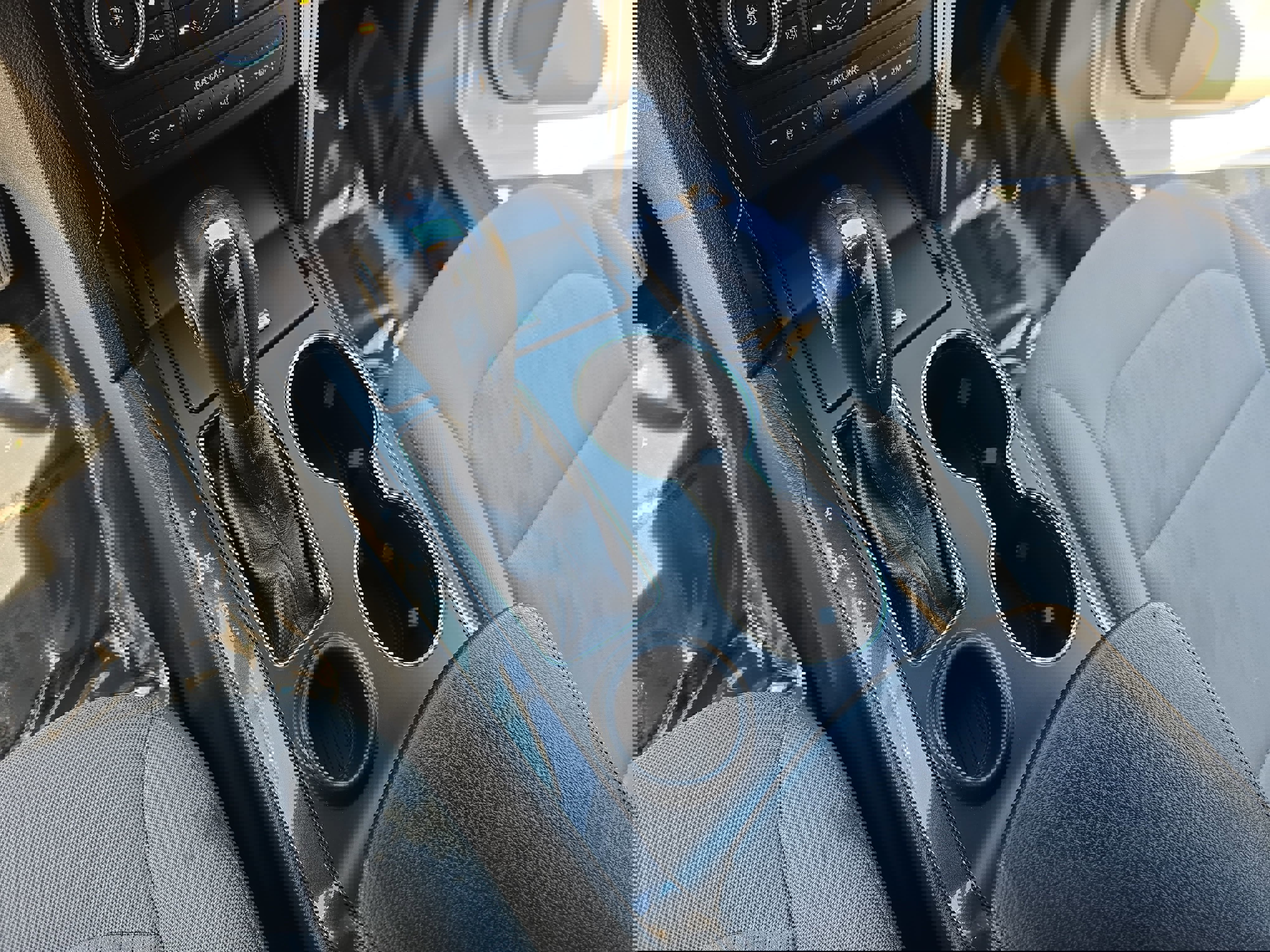 Used 2018 Ford Explorer FWD image 23