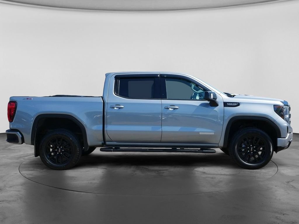 Used 2024 GMC Sierra 1500 Elevation w/ Elevation Premium Package AWD/4WD image 11