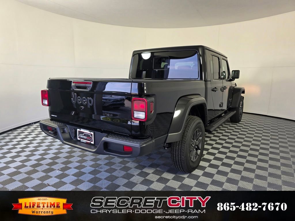 New 2025 Jeep Gladiator Sport image 7