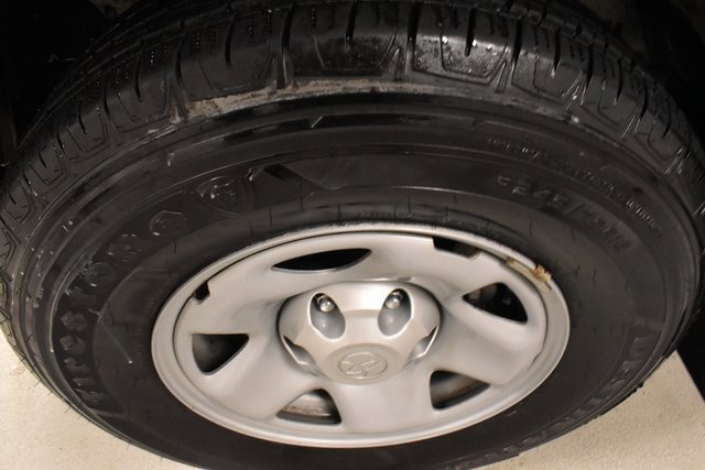 Used 2023 Toyota Tacoma SR image 9