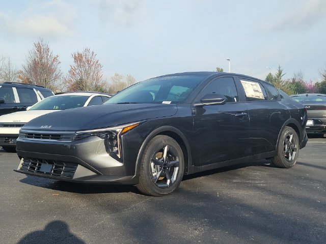 New 2026 Kia K4 FWD image 26