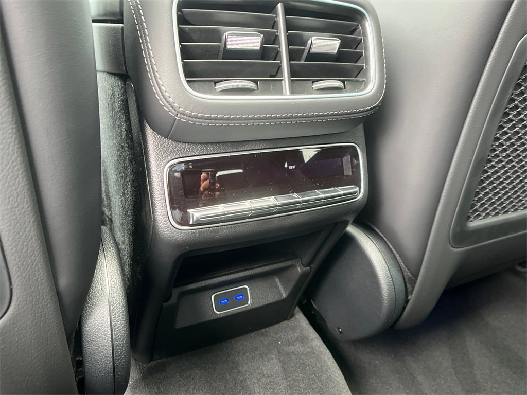 New 2025 Mercedes-Benz GLE 53 AMG 4MATIC Coupe image 28