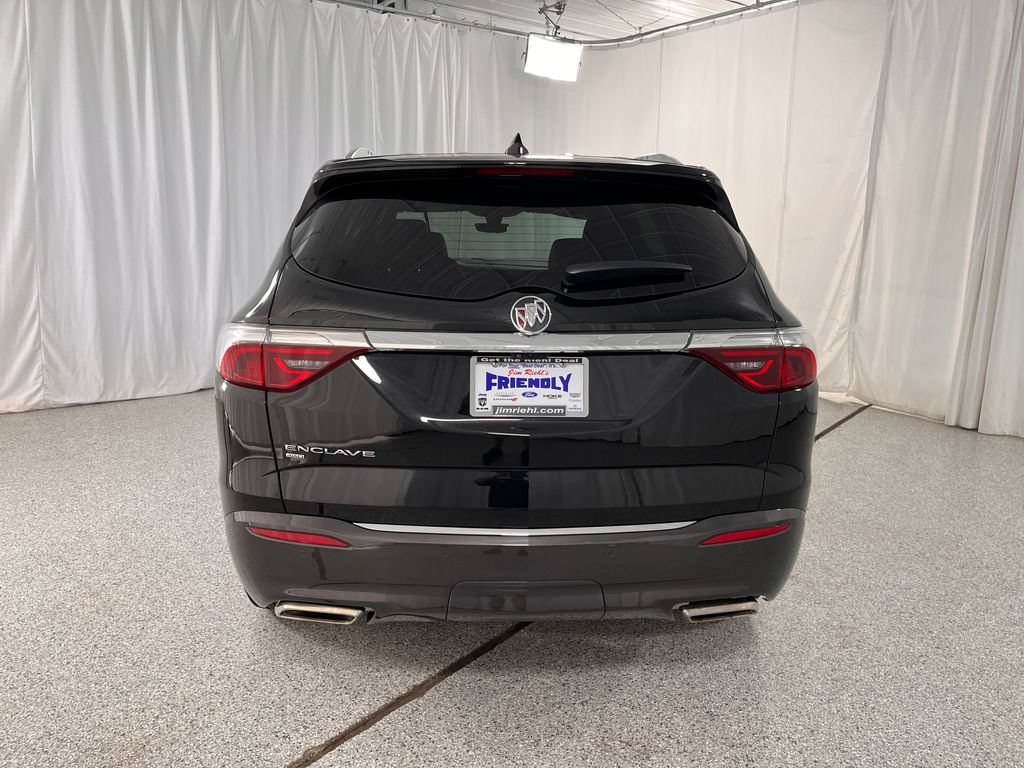 Used 2023 Buick Enclave Essence AWD/4WD image 13