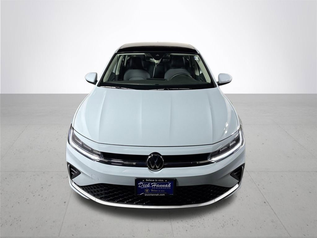 New 2026 Volkswagen Jetta SE image 3