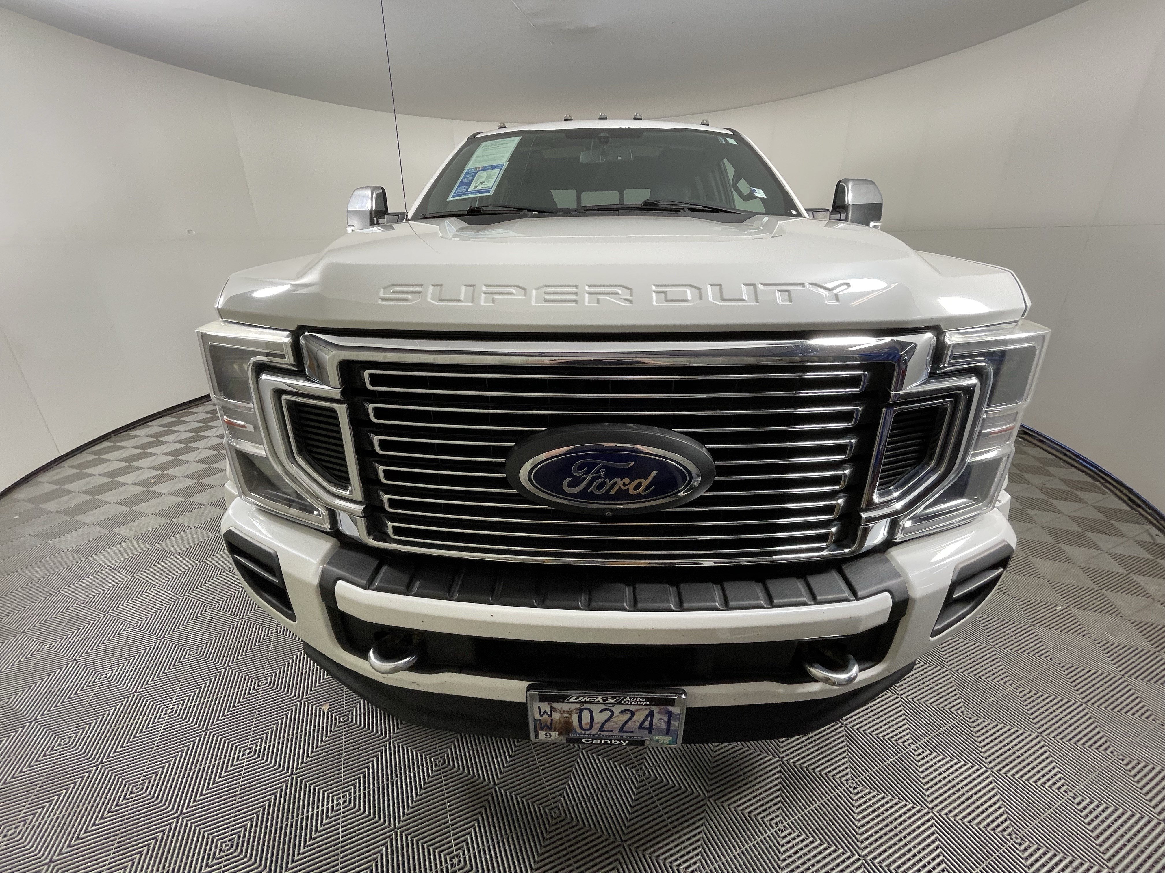 Used 2020 Ford F450 Platinum w/ FX4 Off-Road Package AWD/4WD image 7