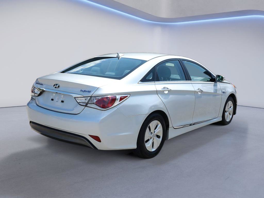 Used 2015 Hyundai Sonata Hybrid FWD image 7