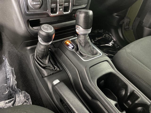 Used 2022 Jeep Gladiator Sport AWD/4WD image 31
