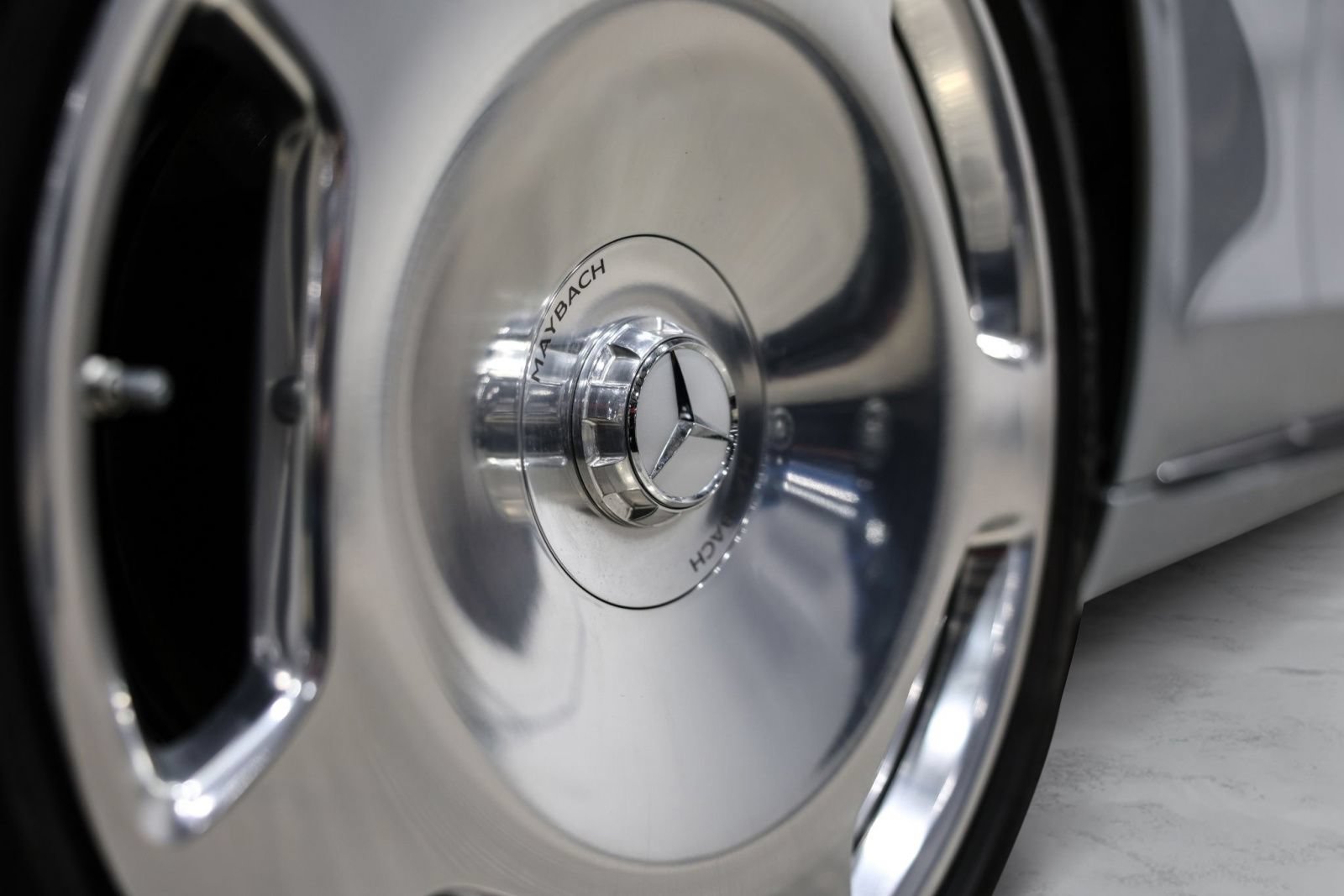 Used 2024 Mercedes-Benz Maybach S 580 4MATIC image 24