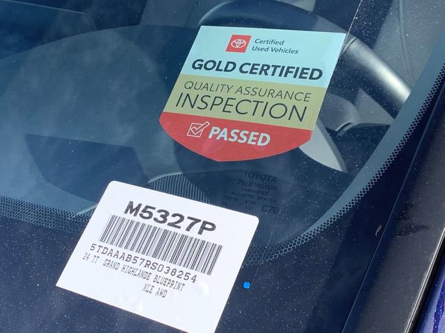 Certified 2024 Toyota Grand Highlander AWD image 39