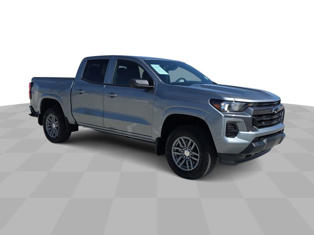 Used 2026 Chevrolet Colorado LT w/ LPO, Pro Essentials Package image 2