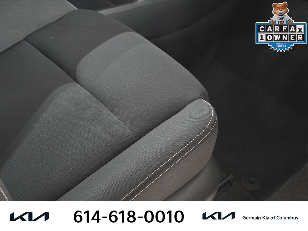 Used 2023 Nissan Rogue S AWD/4WD image 26