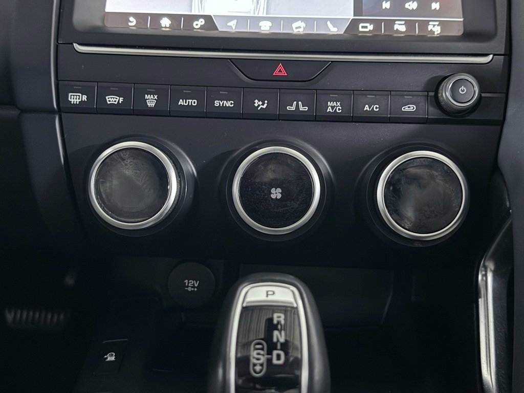 Used 2020 Jaguar E-PACE SE image 35