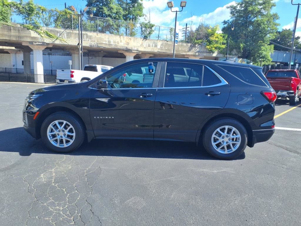 Used 2024 Chevrolet Equinox LT w/ LPO, Floor Liner Package image 6