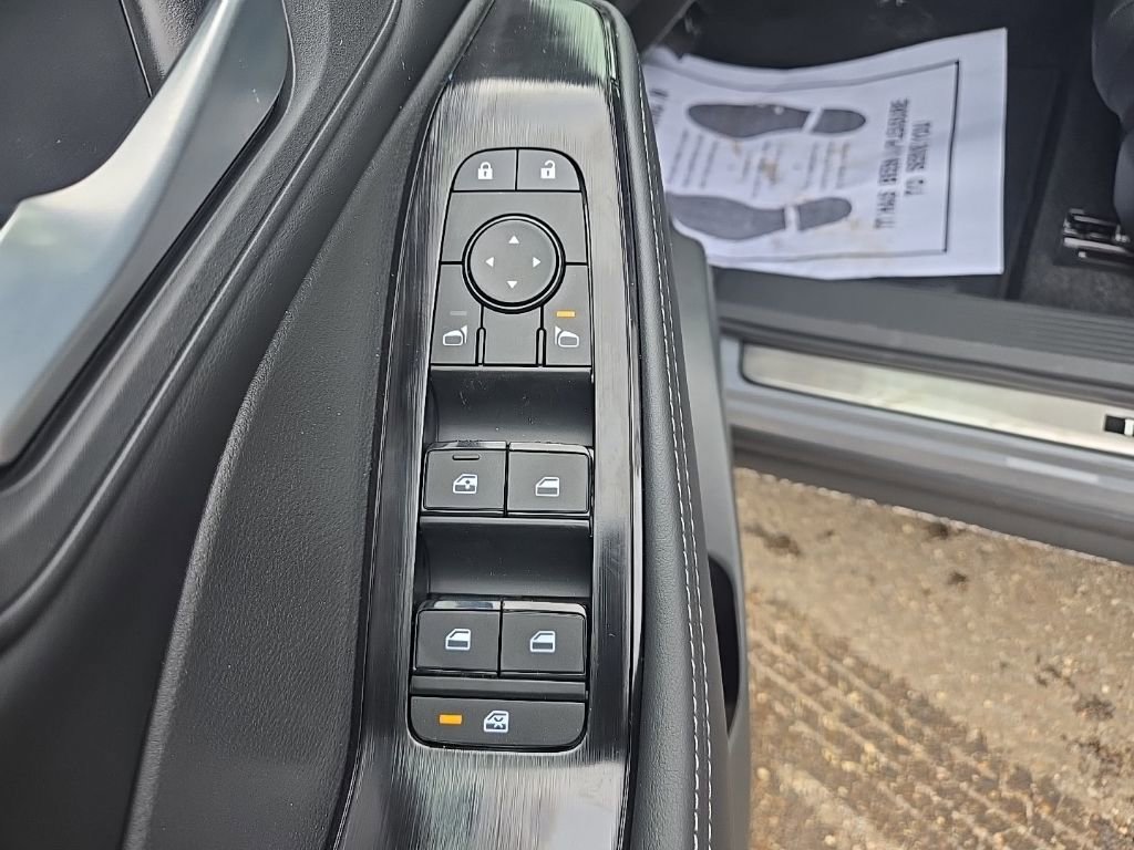 New 2026 Nissan Rogue SV image 11