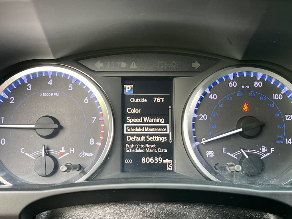 Used 2018 Toyota Highlander Plus AWD/4WD image 15