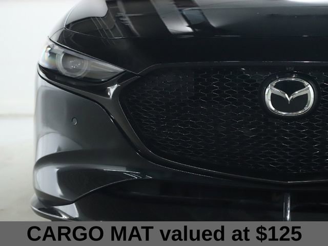 Used 2025 MAZDA MAZDA3 Hatchback w/Premium Plus Pkg image 6