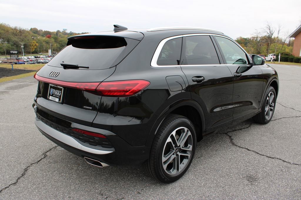 New 2025 Audi Q5 Premium w/ Convenience Package image 8