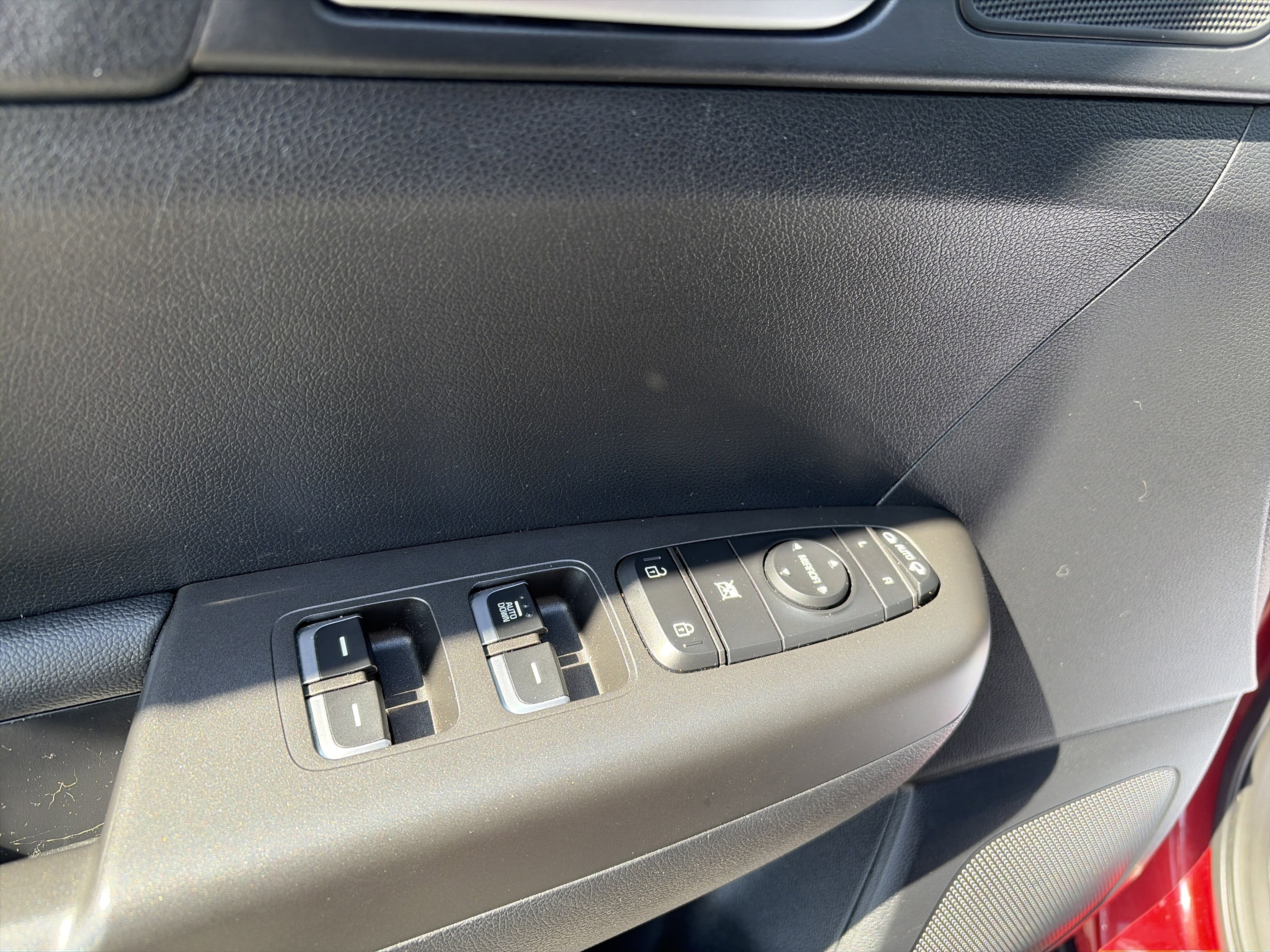 Used 2021 Kia Sportage LX w/ LX AWD Popular Package image 18