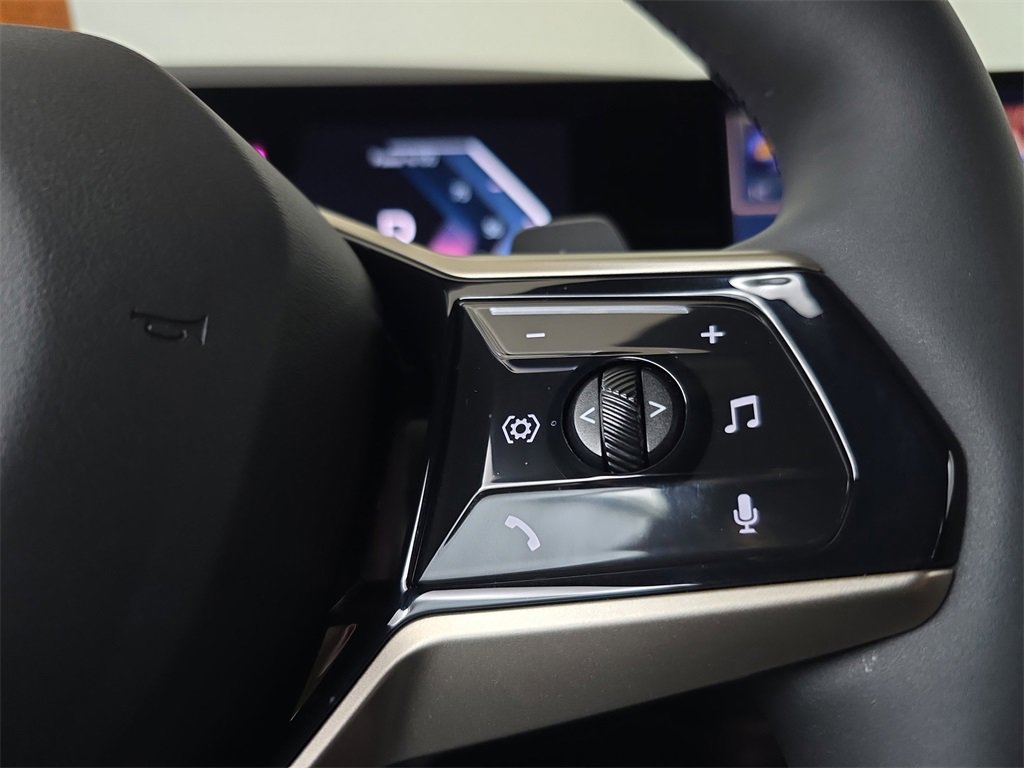 Used 2025 BMW X3 xDrive30i w/ Premium Package image 21