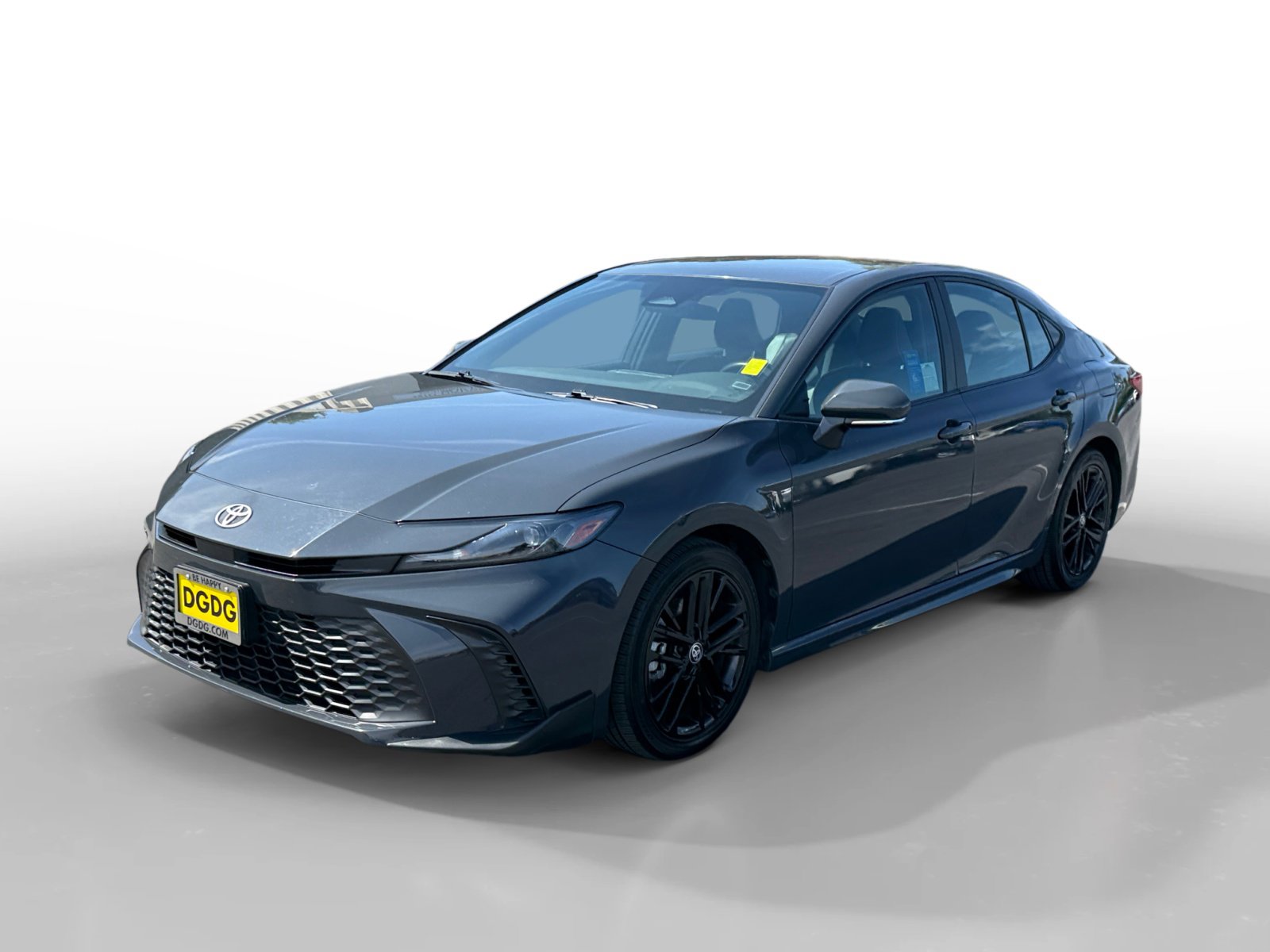 Used 2025 Toyota Camry SE