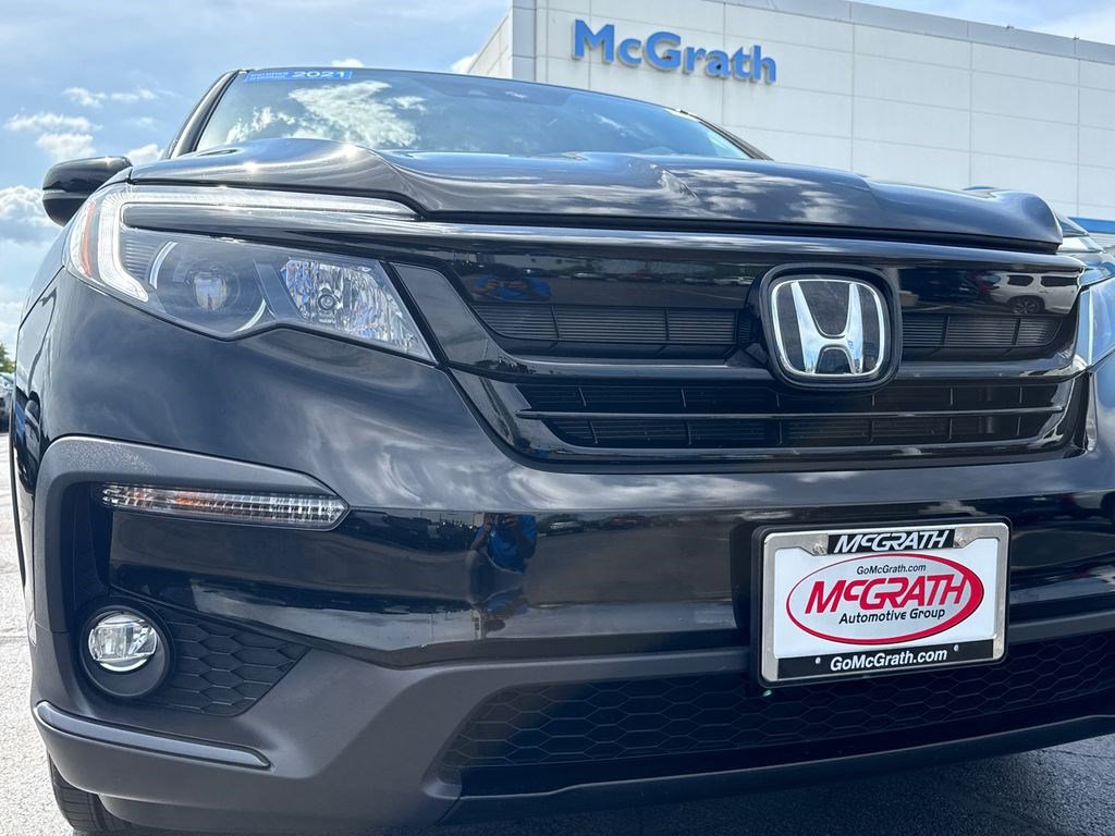 Certified 2021 Honda Pilot Special Edition image 13
