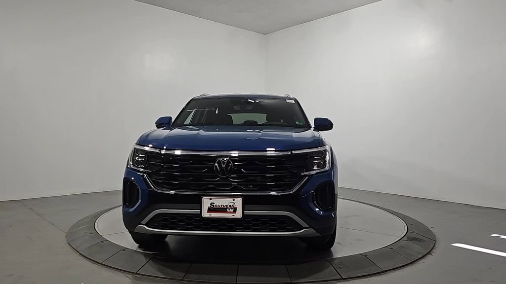 New 2025 Volkswagen Atlas Cross Sport SE image 8