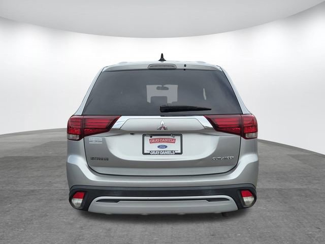 Used 2019 Mitsubishi Outlander SE image 4