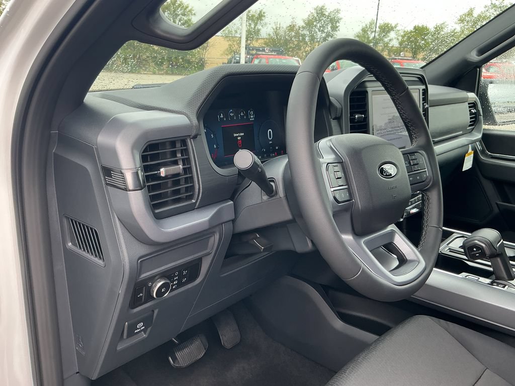 New 2026 Ford F150 XLT w/ FX4 Off-Road Package AWD/4WD image 17