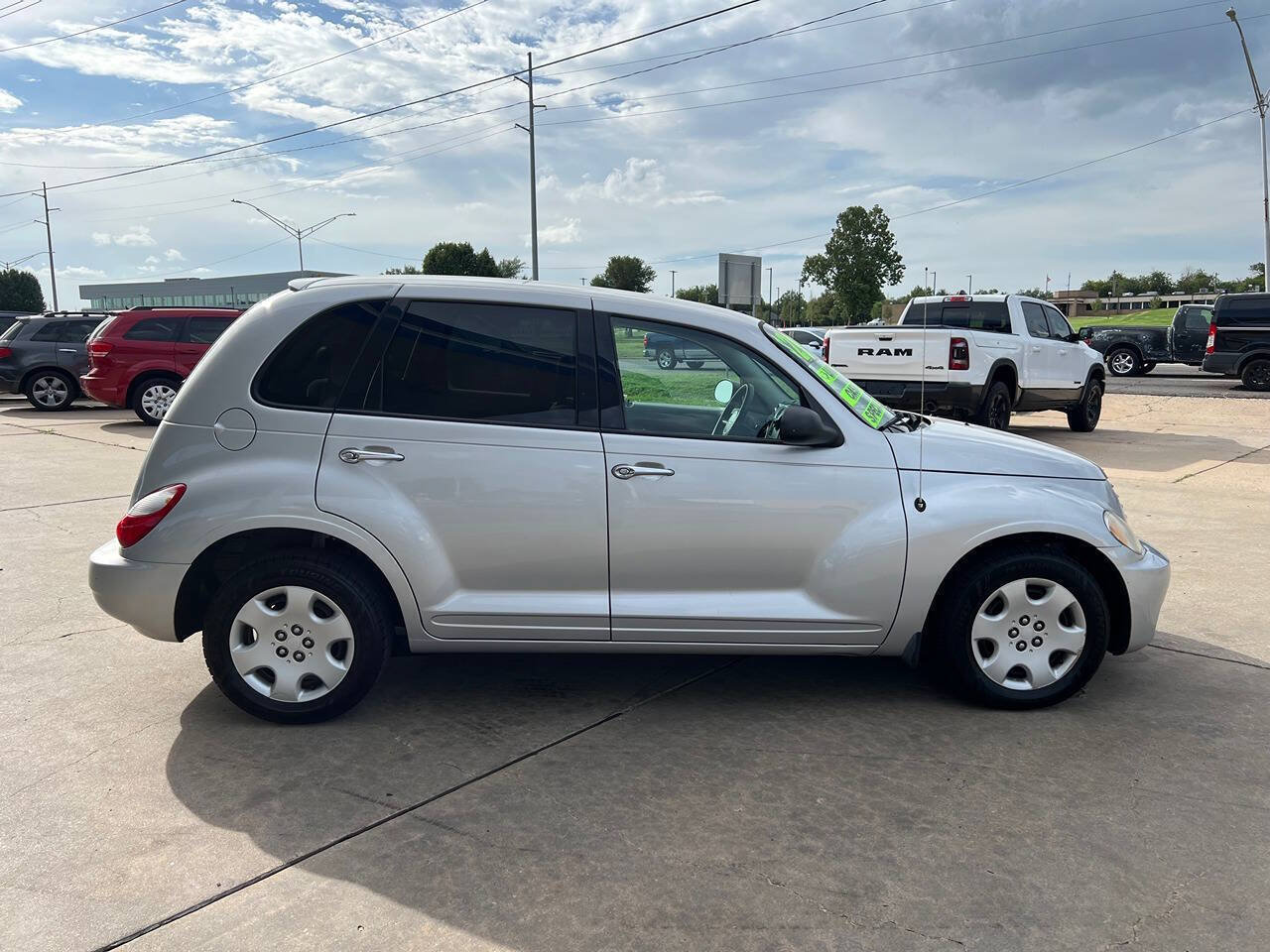 Used 2007 Chrysler PT Cruiser Touring FWD image 8