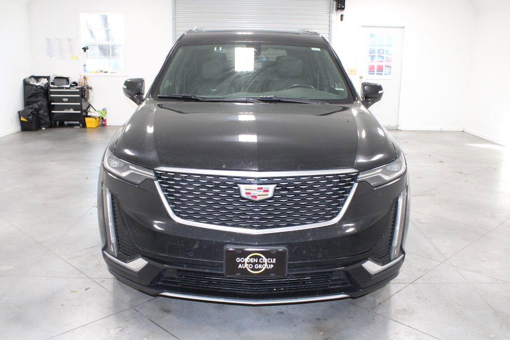 Used 2024 Cadillac XT6 Premium Luxury image 3