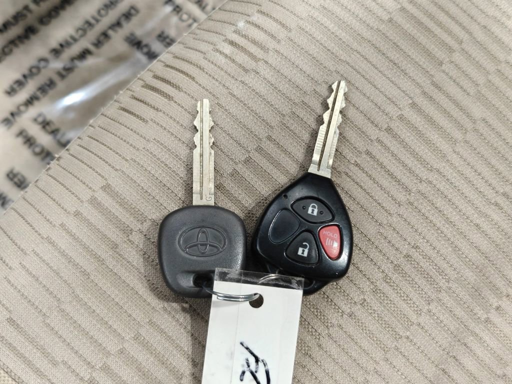 Used 2012 Toyota RAV4 4WD w/ Value Pkg image 12