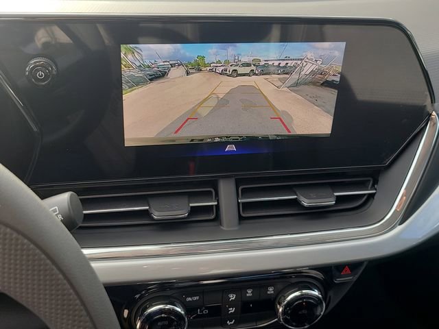 New 2026 Chevrolet Trax LT FWD image 32