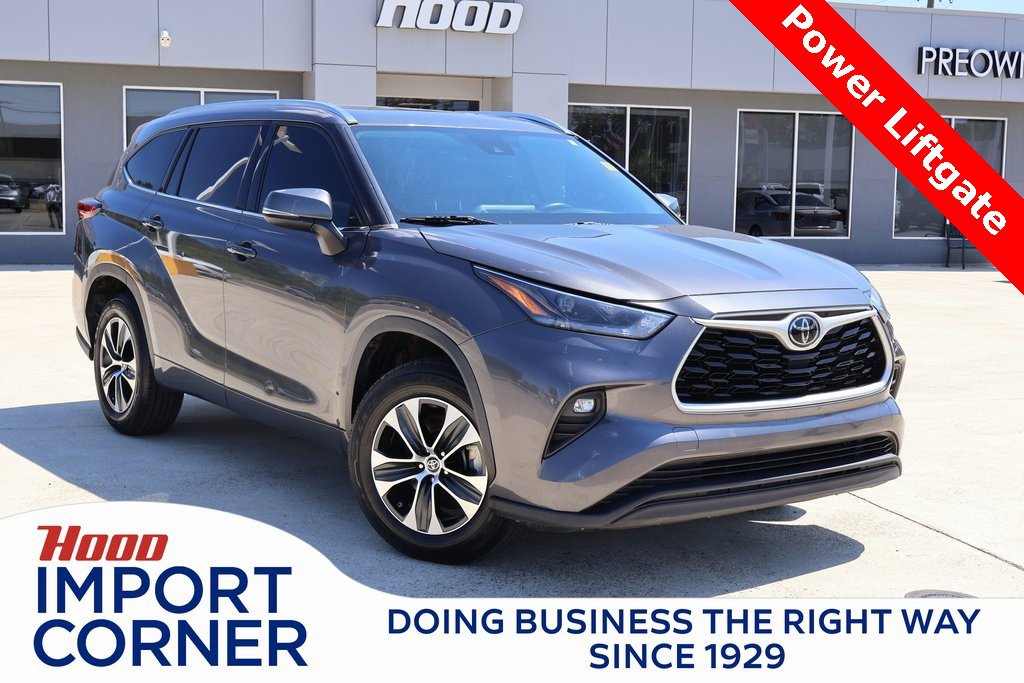 Used 2021 Toyota Highlander XLE