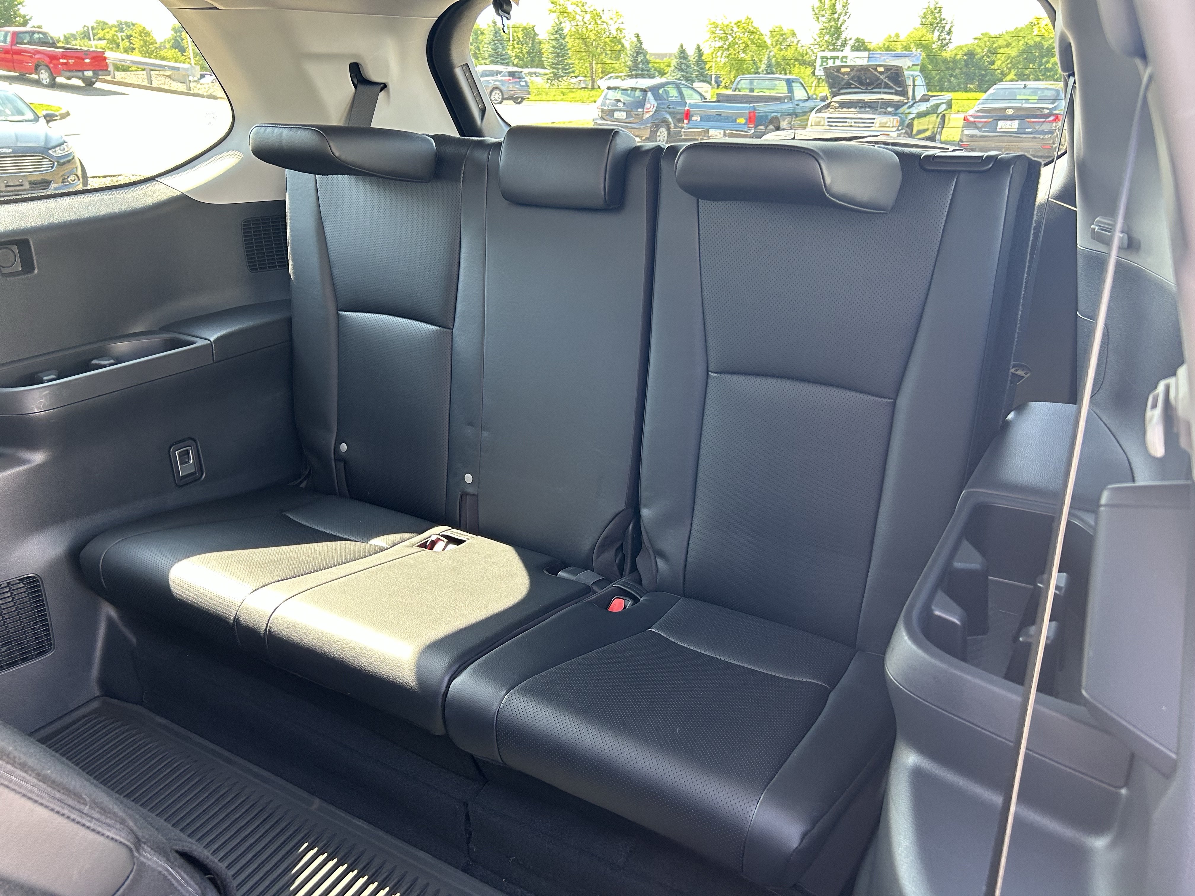 Certified 2024 Toyota Grand Highlander AWD image 22