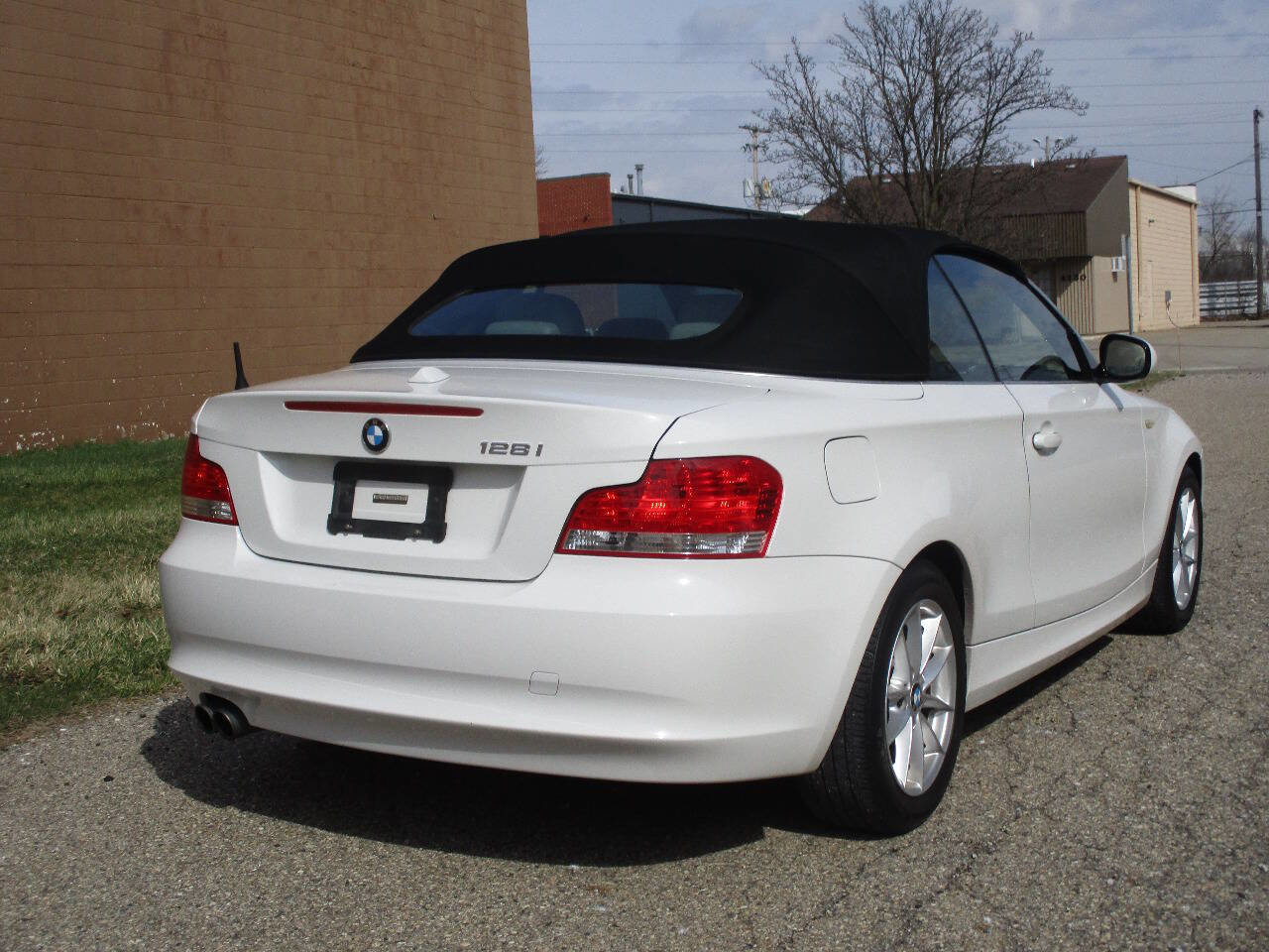 Used 2011 BMW 128i 128i 2dr Convertible image 6