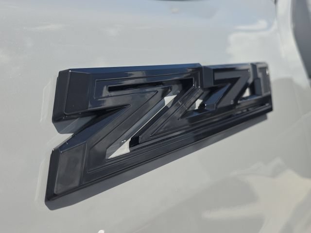 Certified 2024 Chevrolet Silverado 2500 Custom w/ Custom Value Package AWD/4WD image 9