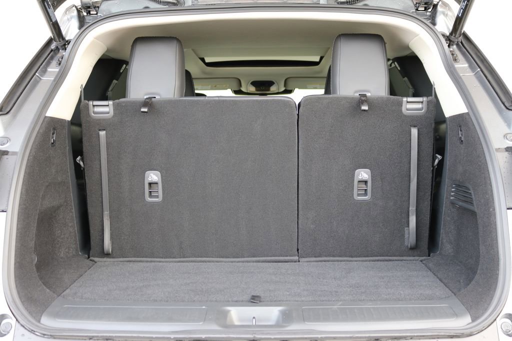 Certified 2025 INFINITI QX60 Luxe image 28