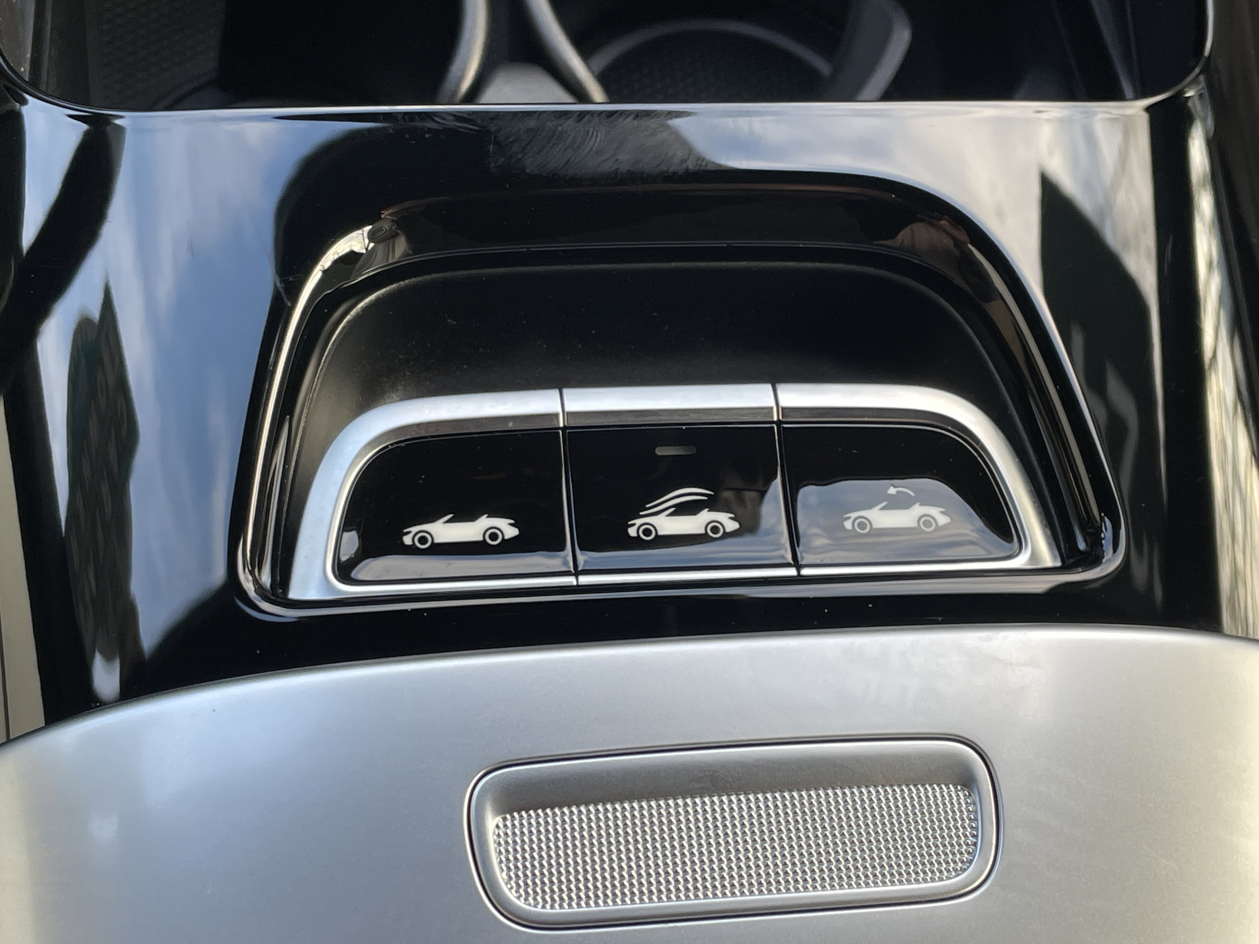 Certified 2024 Mercedes-Benz CLE 300 4MATIC Cabriolet image 43