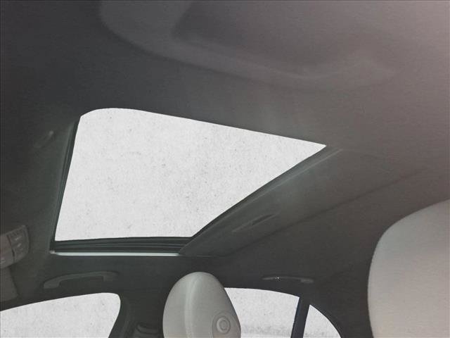 Used 2022 Mercedes-Benz E 350 Sedan image 16