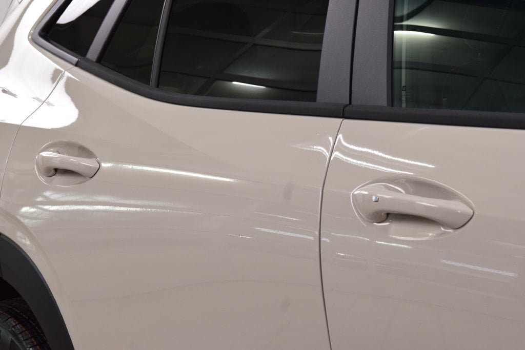 New 2026 Chevrolet Trax RS w/ Sunroof Package FWD image 18