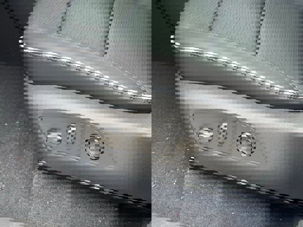 New 2025 Buick Enclave Sport Touring w/ Super Cruise Package image 18