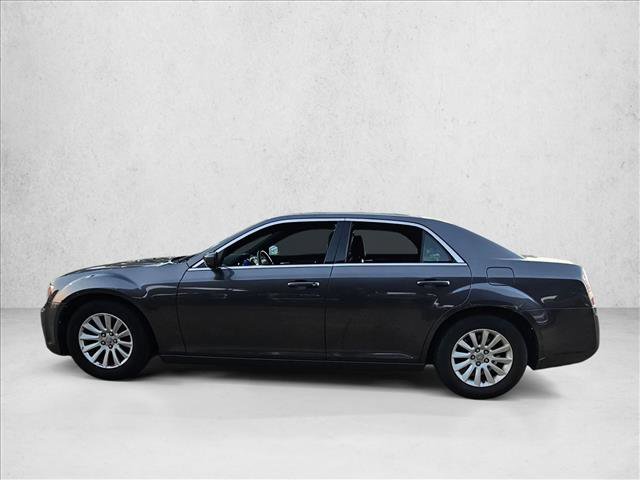 Used 2014 Chrysler 300 image 8