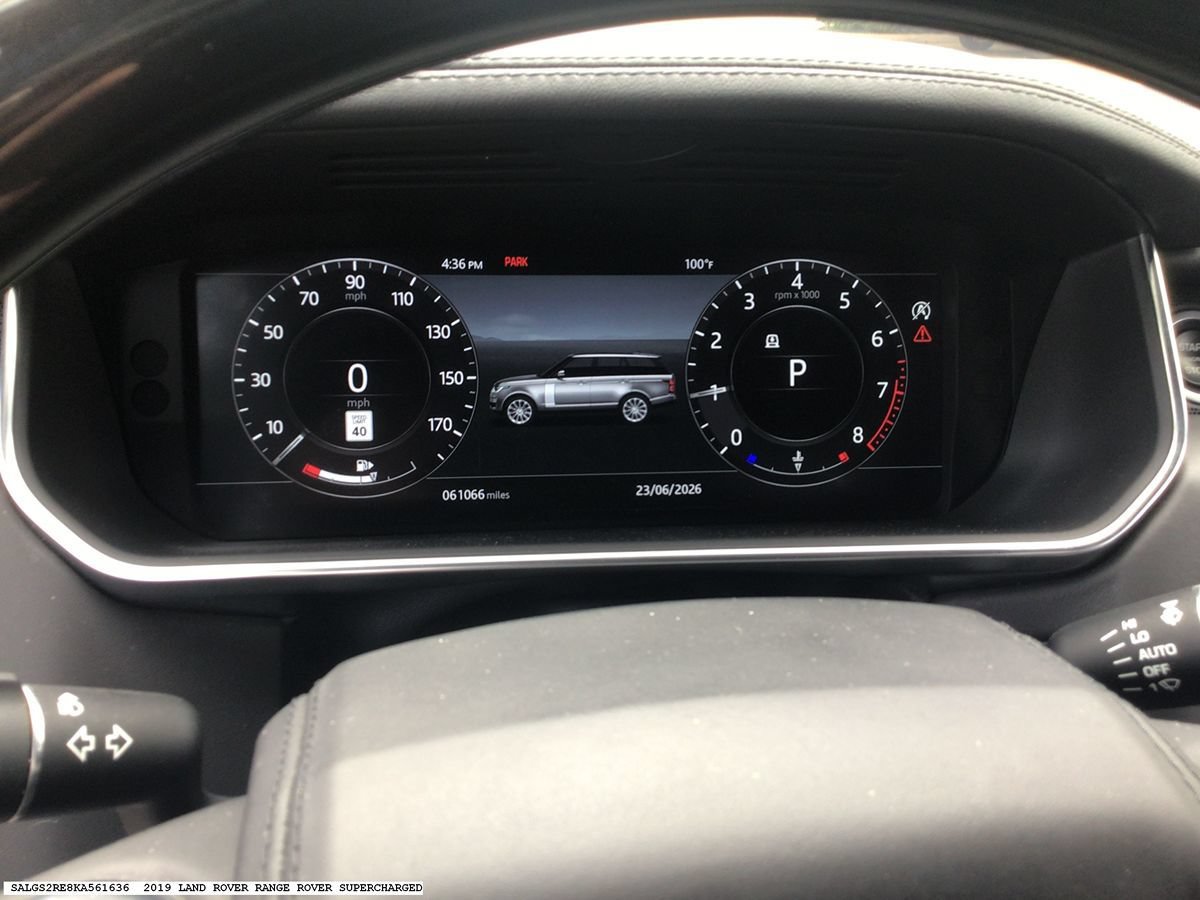 Used 2019 Land Rover Range Rover Supercharged AWD/4WD image 13