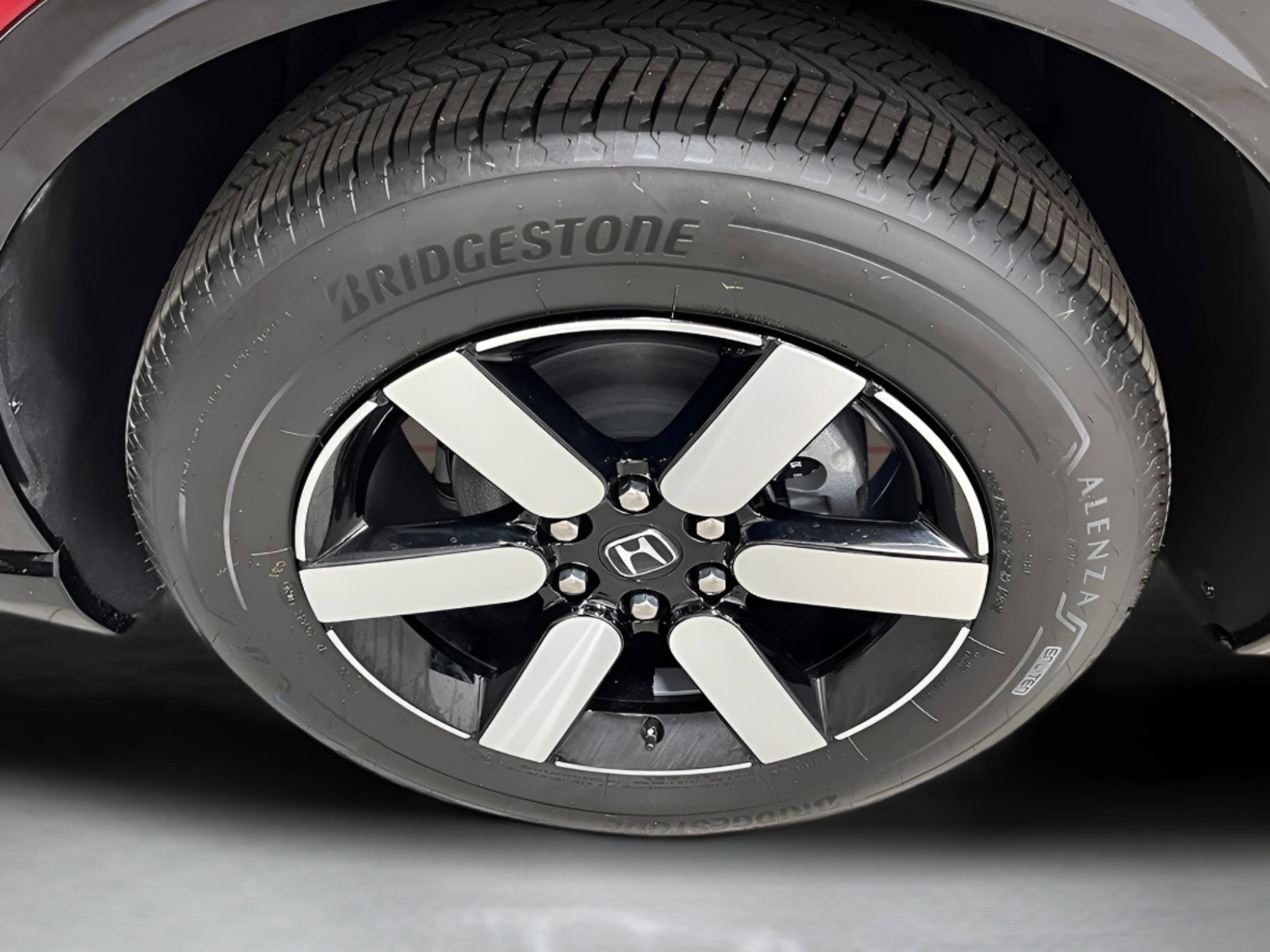 New 2026 Honda Prologue Touring image 12